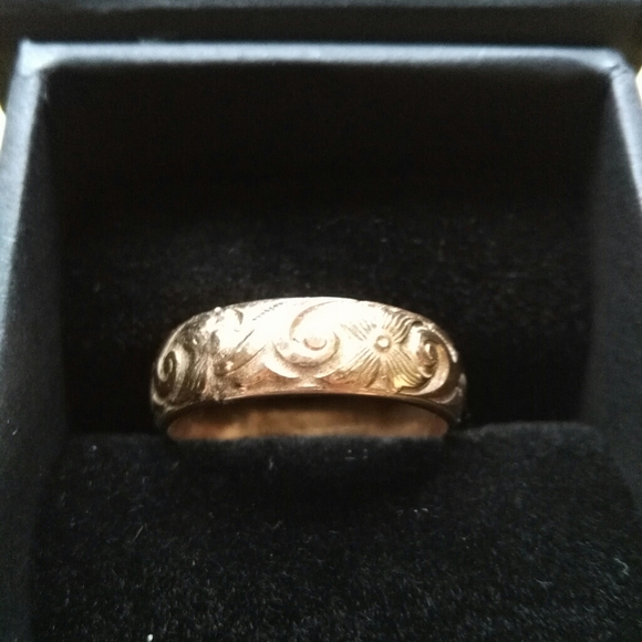 14K Yellow Gold~Filled Handmade Floral Band Ring - Picture 4 of 6